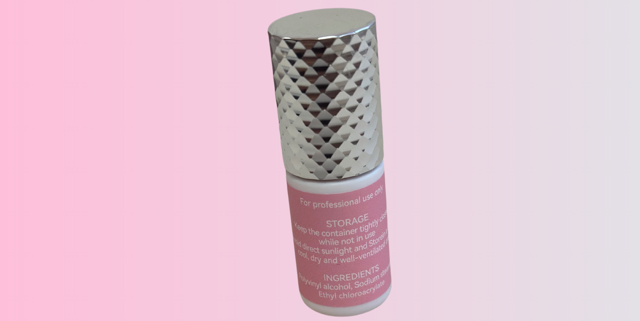 Blush Adhesive (0.3s)